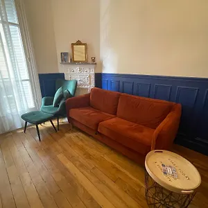Appartement Large Family Typical Parisian, Paris